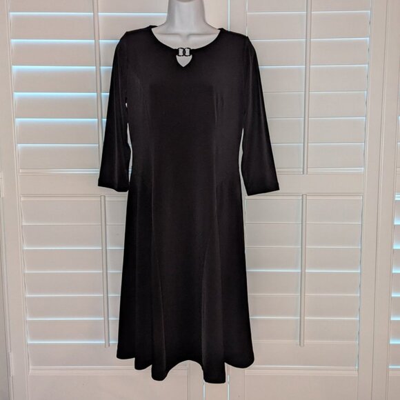 Susan Graver Solid 3/4 Sleeve Liquid Knit Knee Length Midi Enamel Accent Dress - Picture 2 of 3